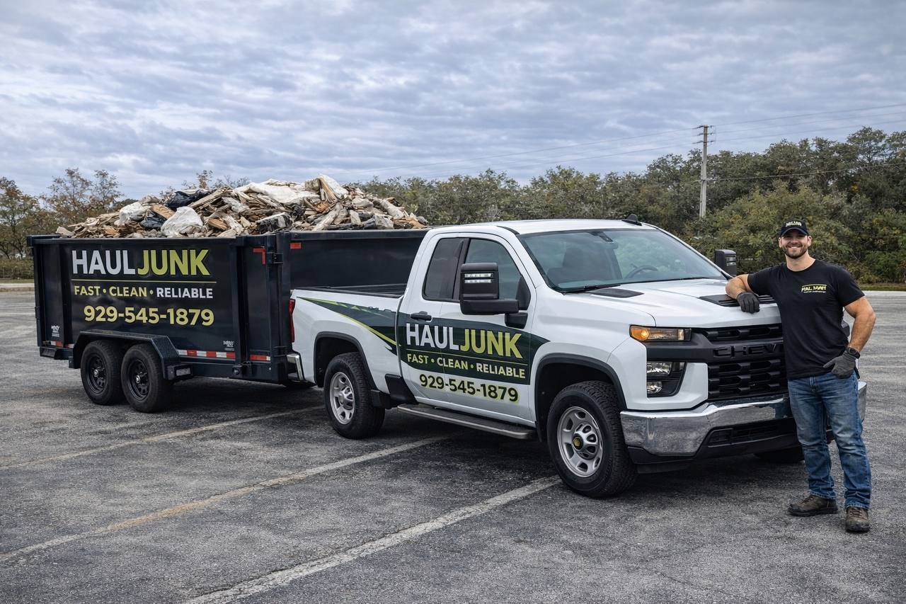 HaulJunk fleet photo 4